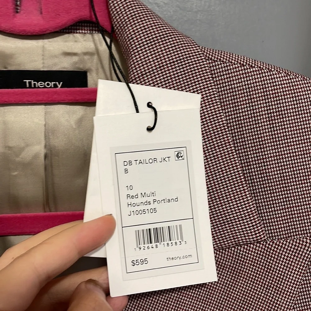 Theory Blazer and Pants Set - Picture 5 of 6